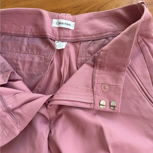 NWOT-Calvin Klein solid color Stretch pants. - Picture 4 of 5
